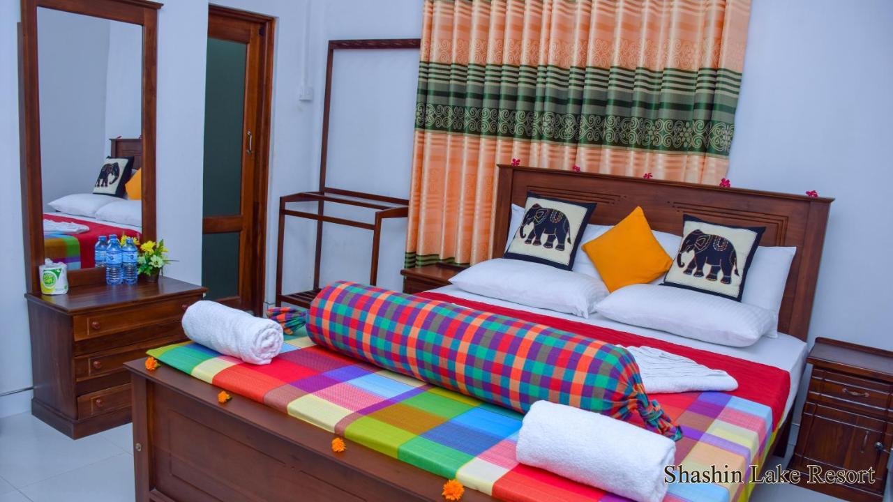 Shashin Lake Resort Dambulla Exterior photo