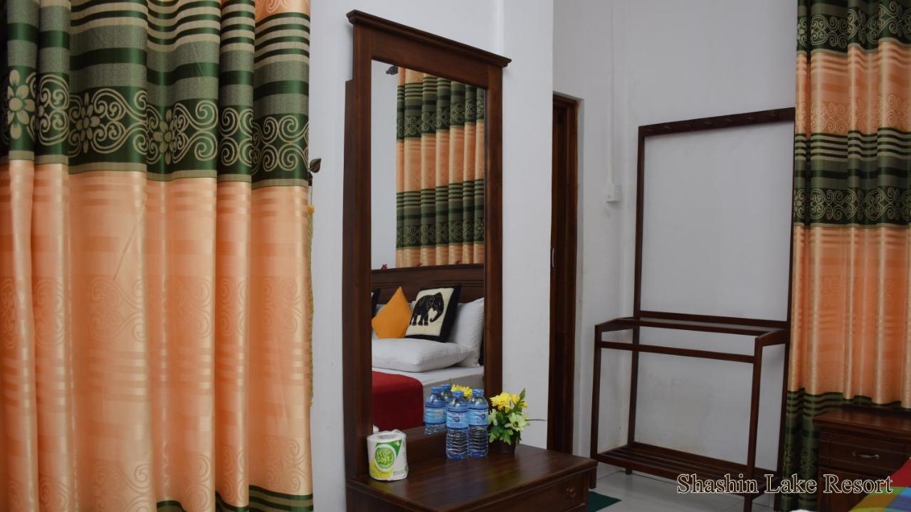 Shashin Lake Resort Dambulla Exterior photo